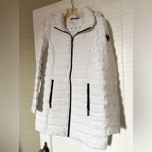 White Nautica puffer jacket, S